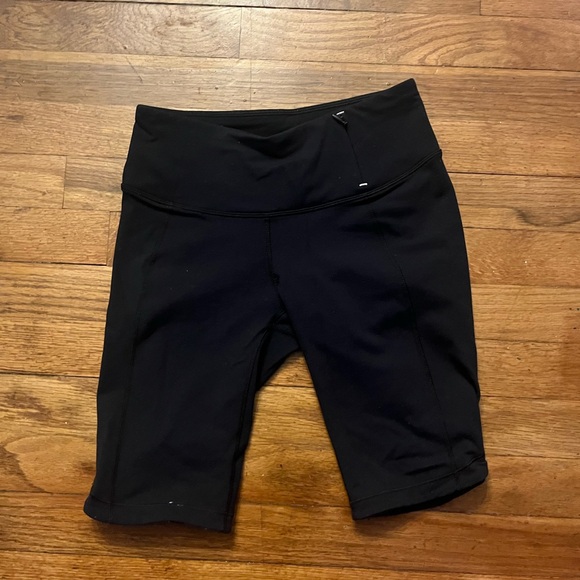 Biking shorts - Picture 1 of 4